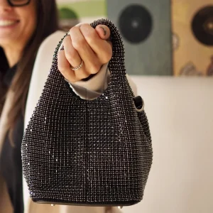 Friyay Bolsos<Bolso Fri-yay QB