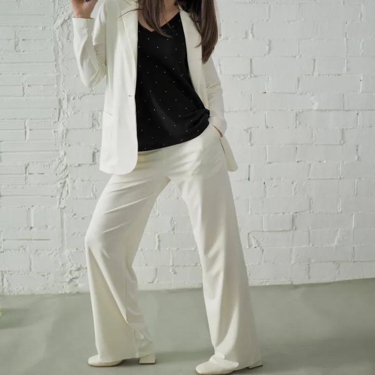 pantaln_laia_laffaure_bla_0.webp Laia Laffaure Partes De Abajo<Pantalón